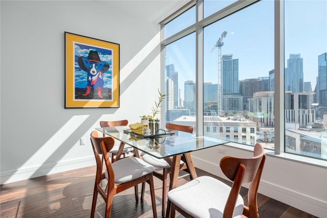 Fifth & West residence 1005, photo 10