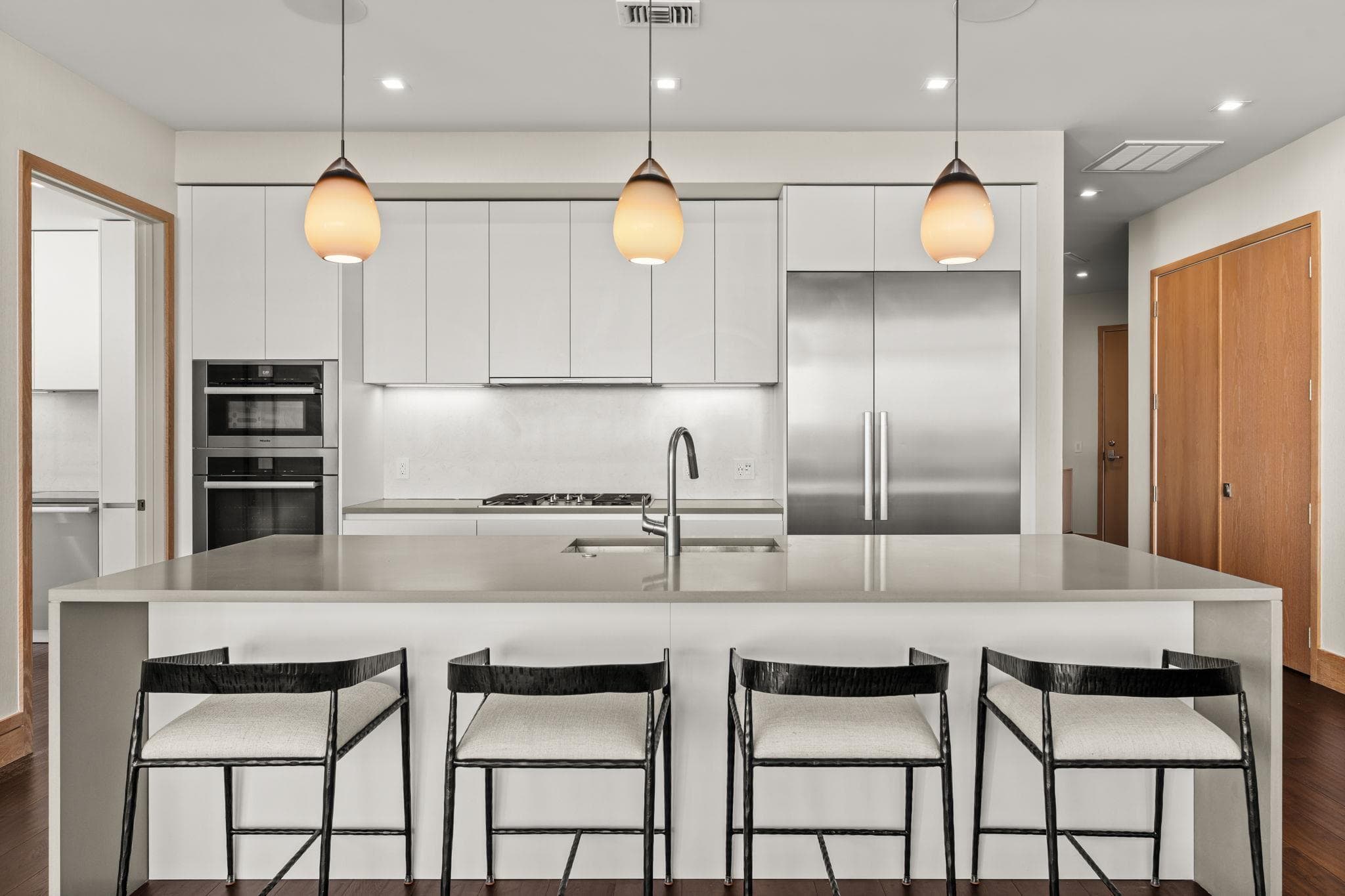 Fifth & West residence 3602, photo 4