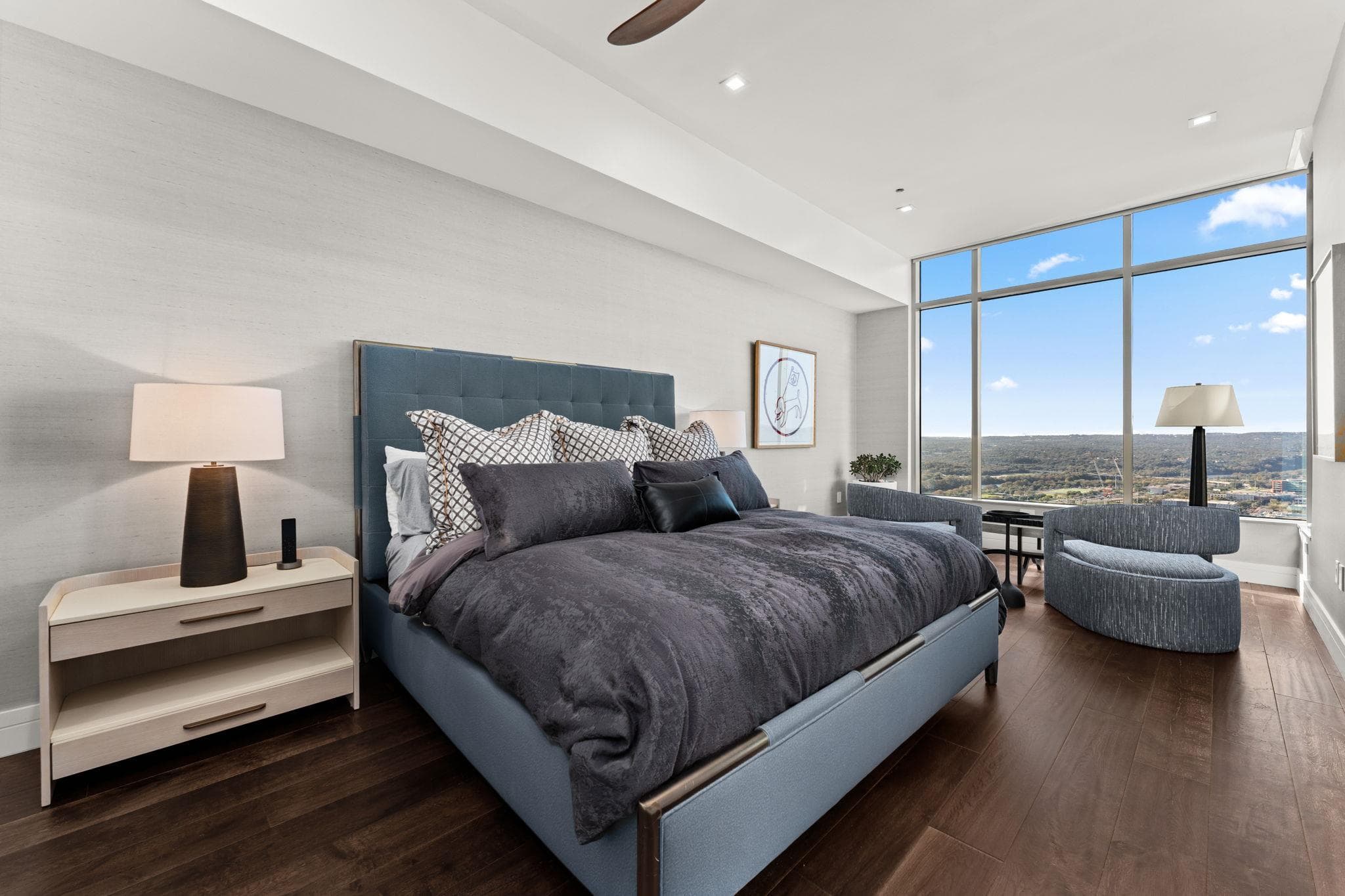 Fifth & West residence 3602, photo 17