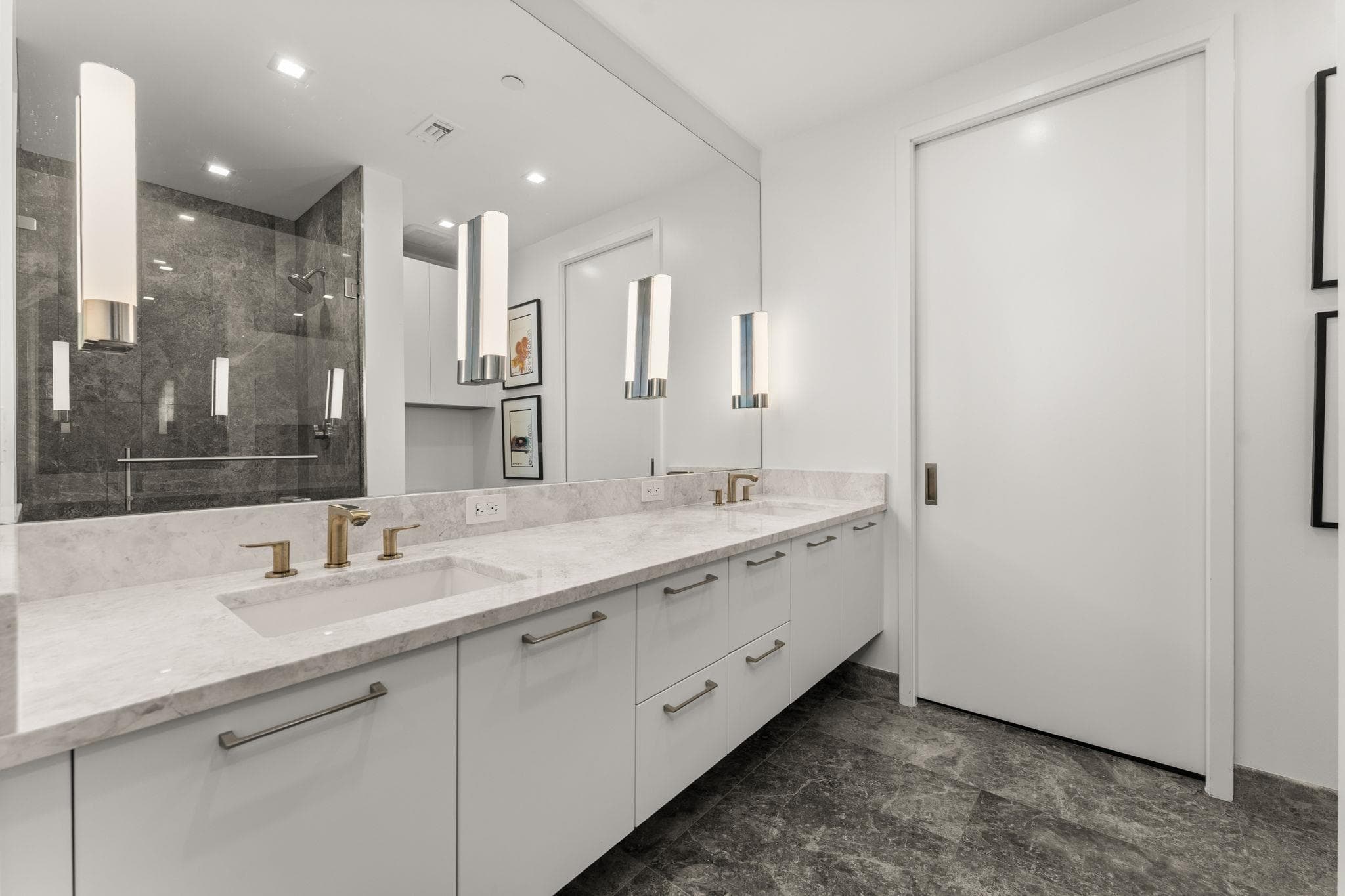 Fifth & West residence 3602, photo 23