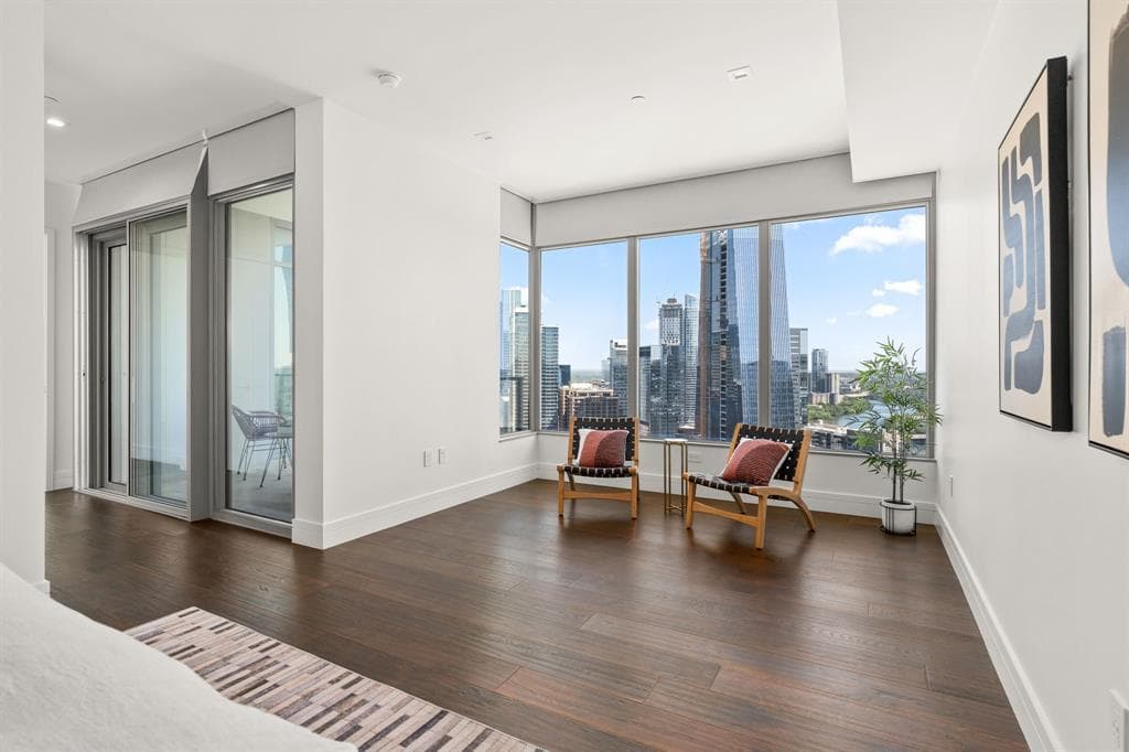 Fifth & West residence 3403, photo 13