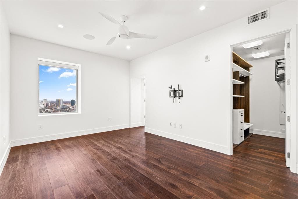 Fifth & West residence 3403, photo 21