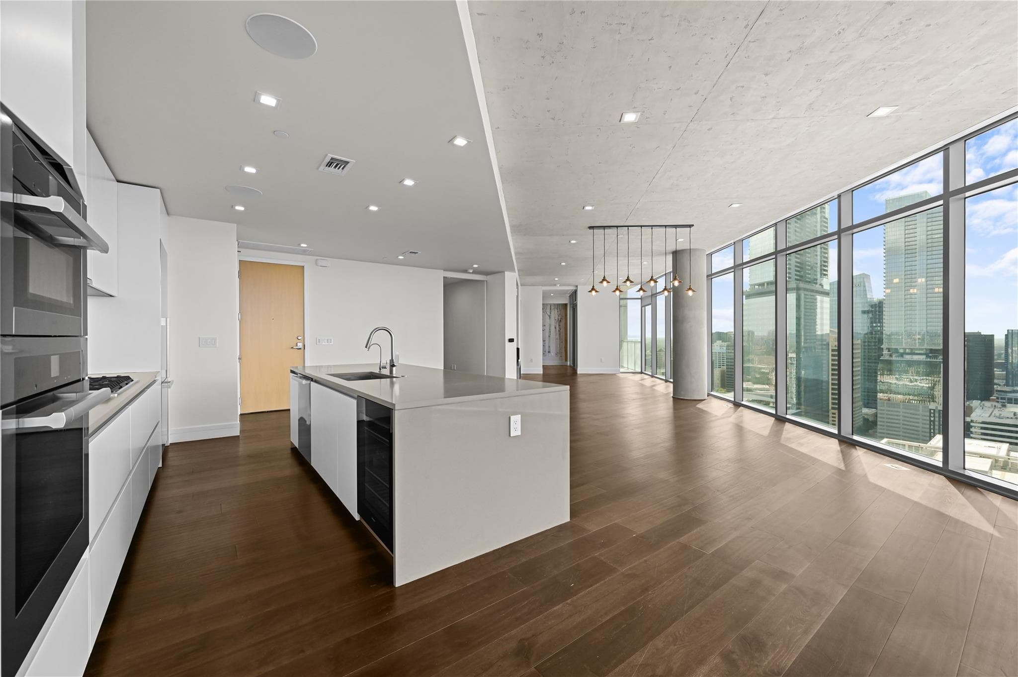 Fifth & West residence 3201, photo 9