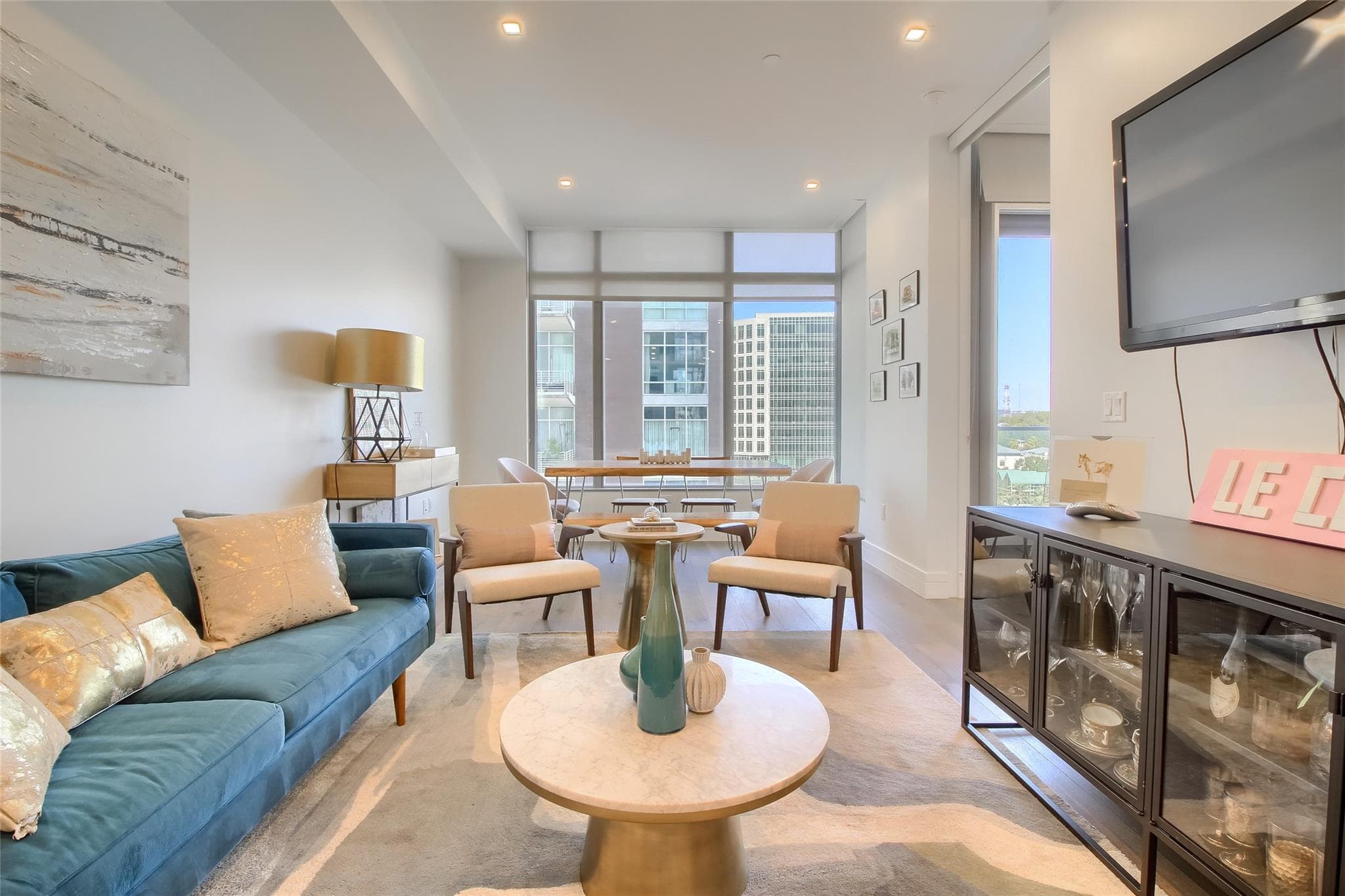 Fifth & West residence 1002, photo 2