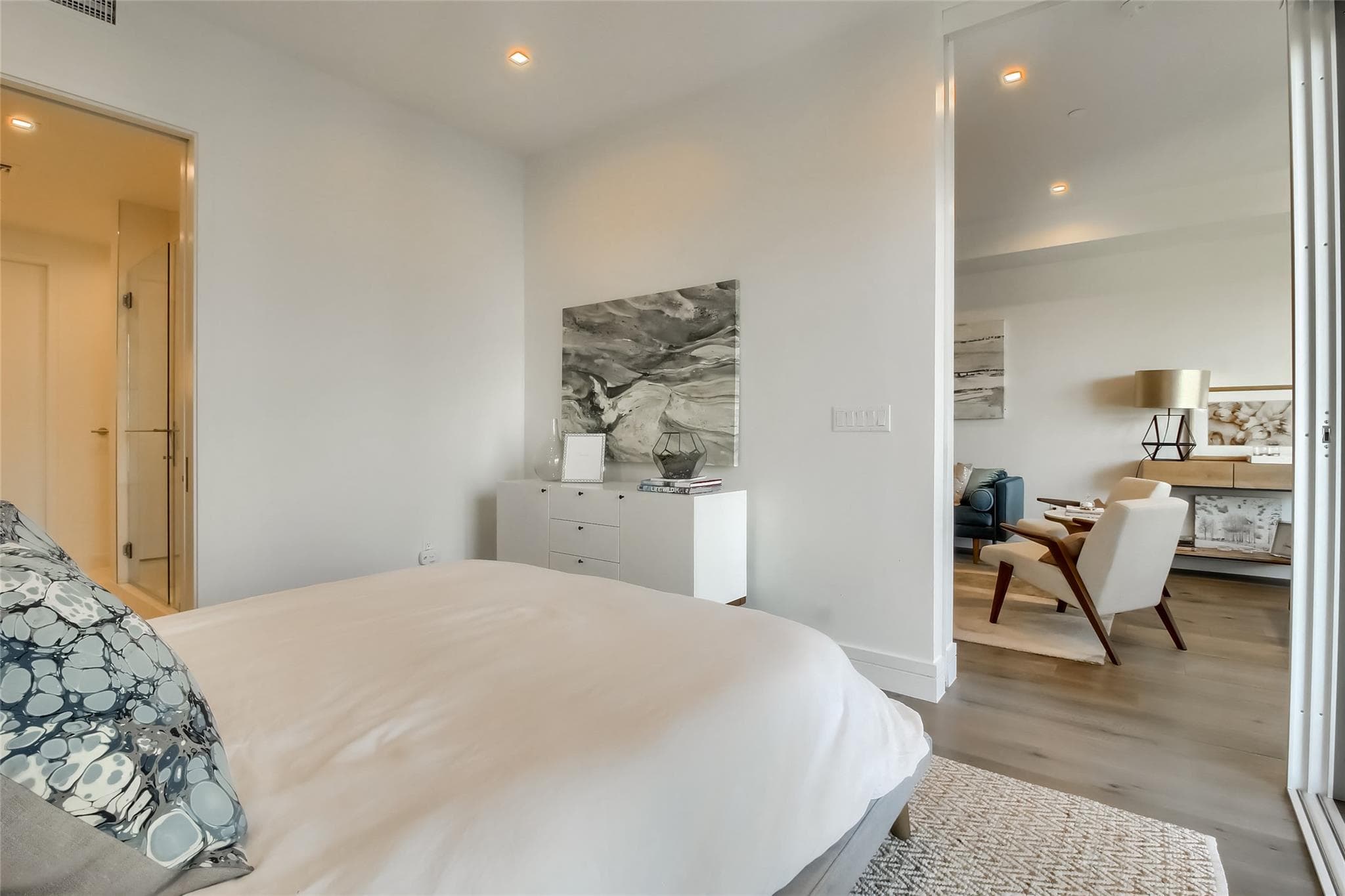 Fifth & West residence 1002, photo 19