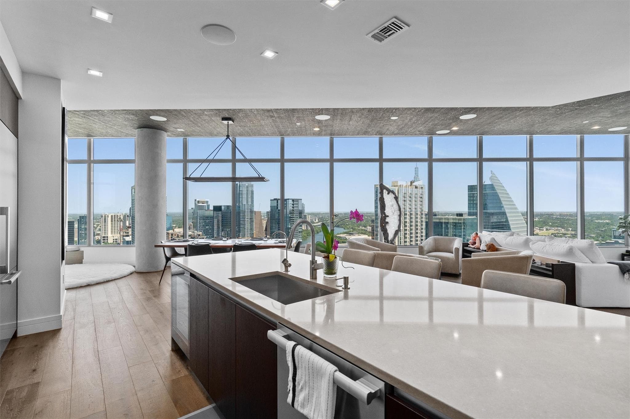 Fifth & West residence 3803, photo 11