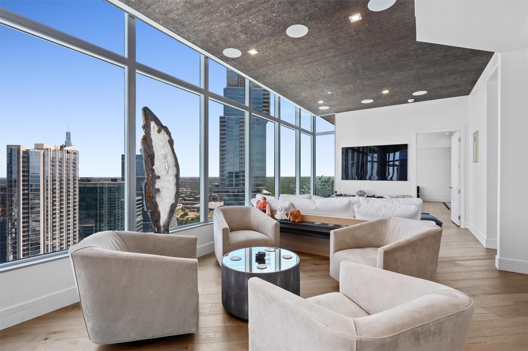 Fifth & West residence 3803, photo 14