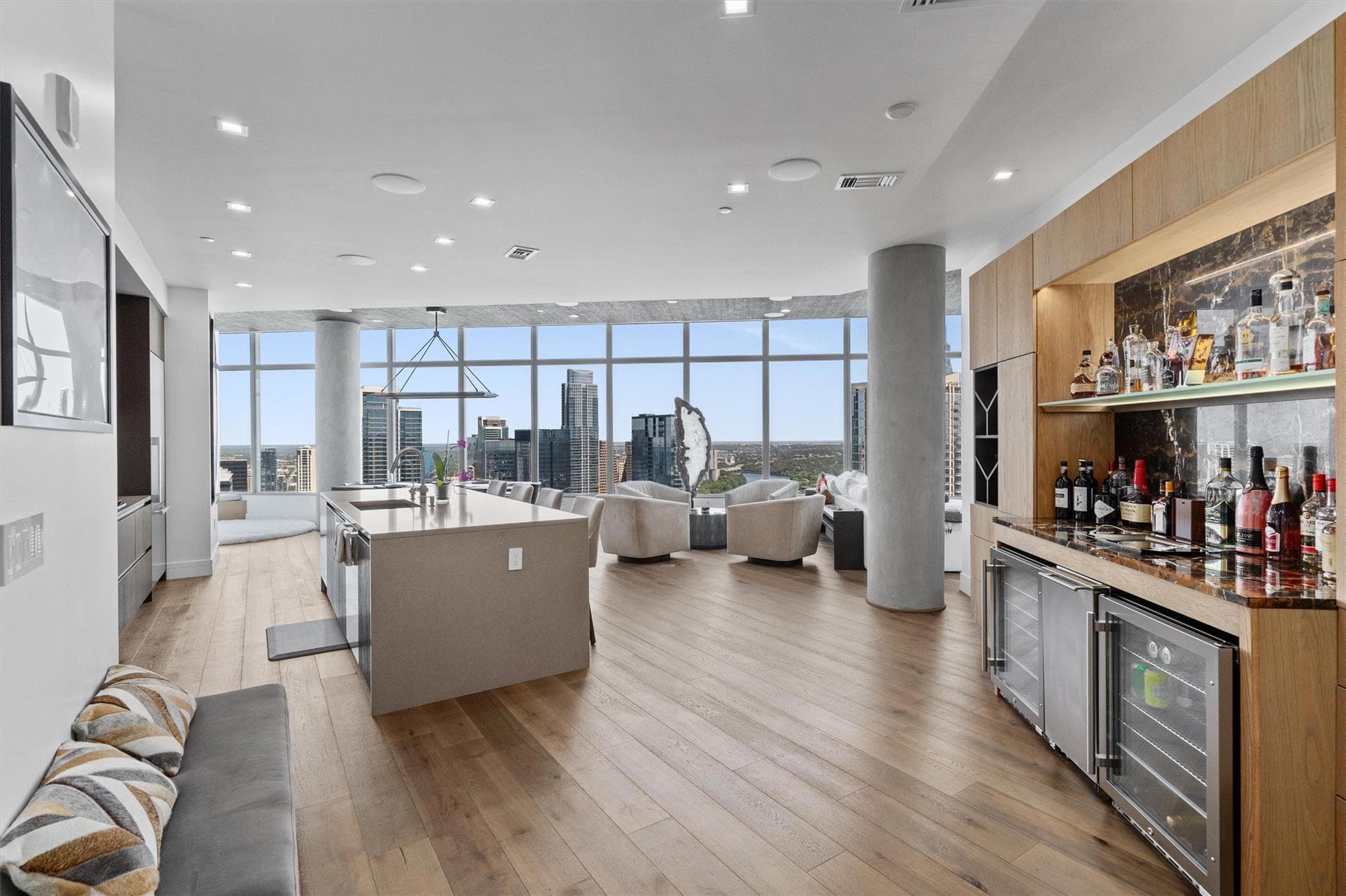 Fifth & West residence 3803, photo 15