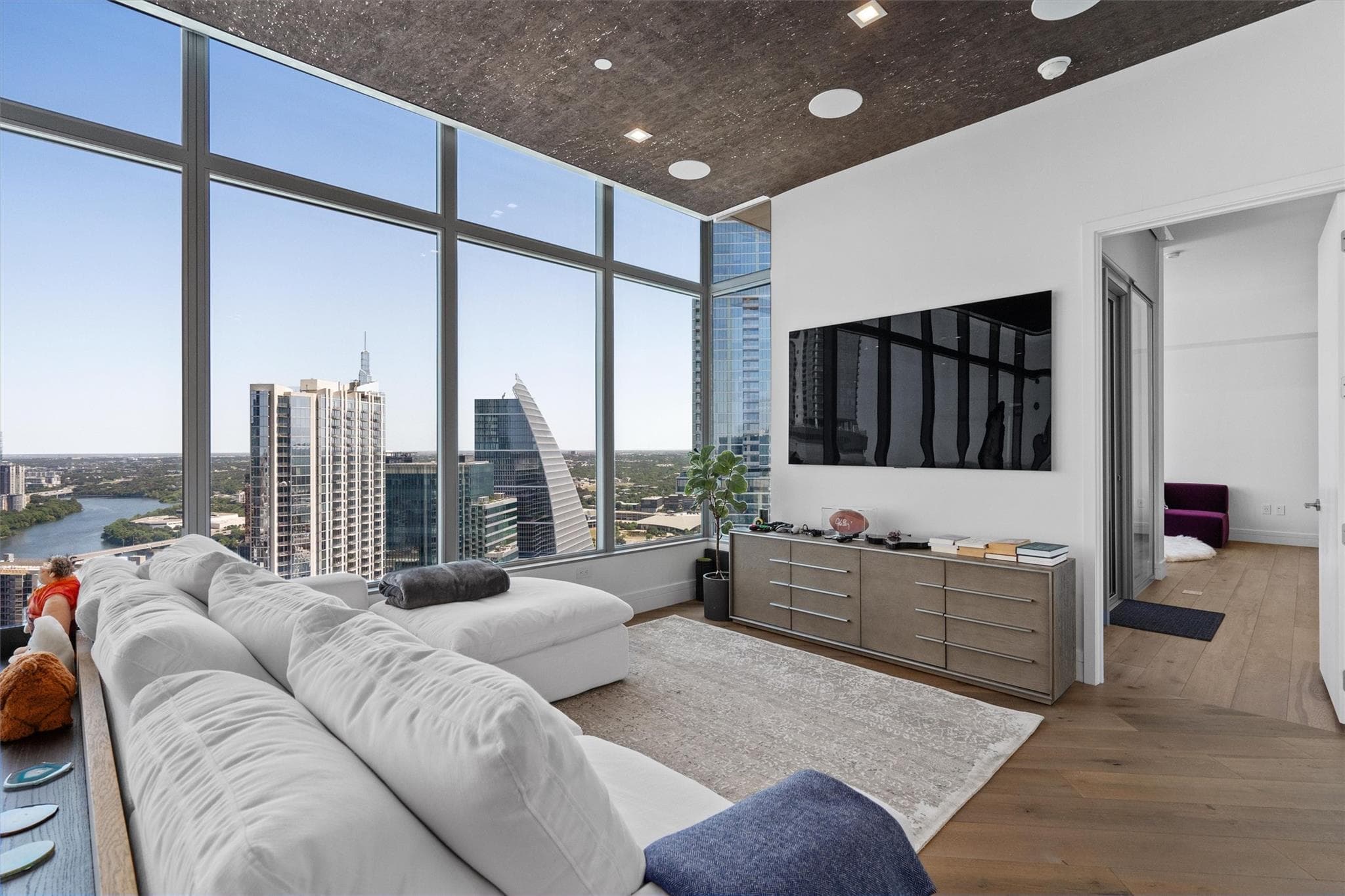 Fifth & West residence 3803, photo 17