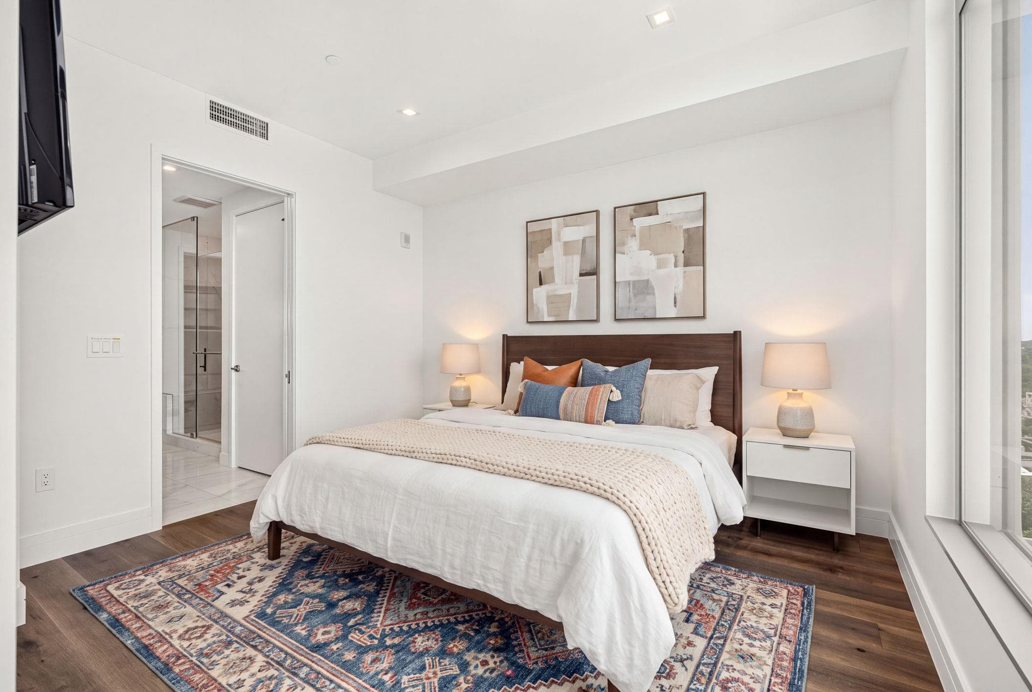 Fifth & West residence 1504, photo 6