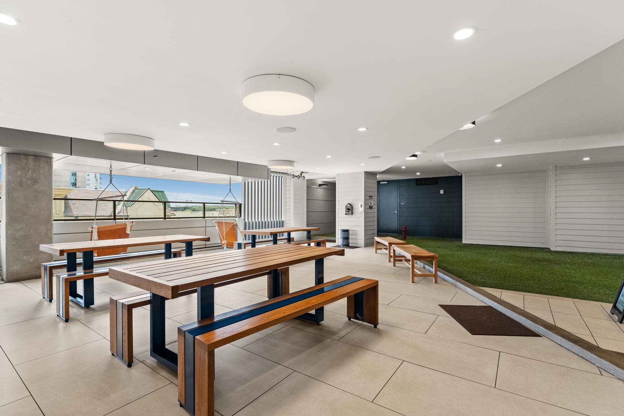 Fifth & West residence 1504, photo 17