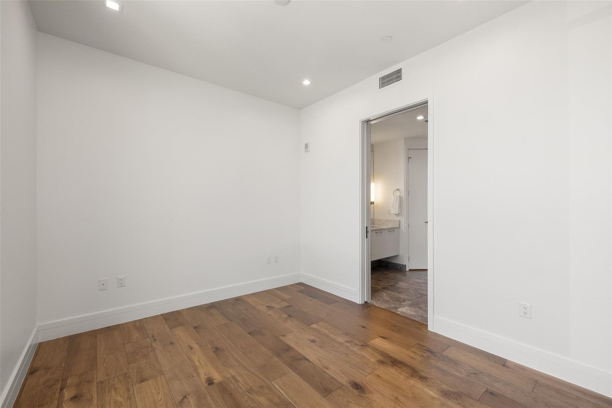 Fifth & West residence 1304, photo 14