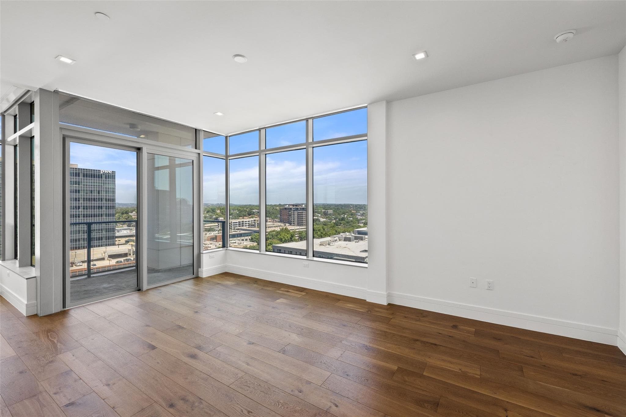 Fifth & West residence 1304, photo 17